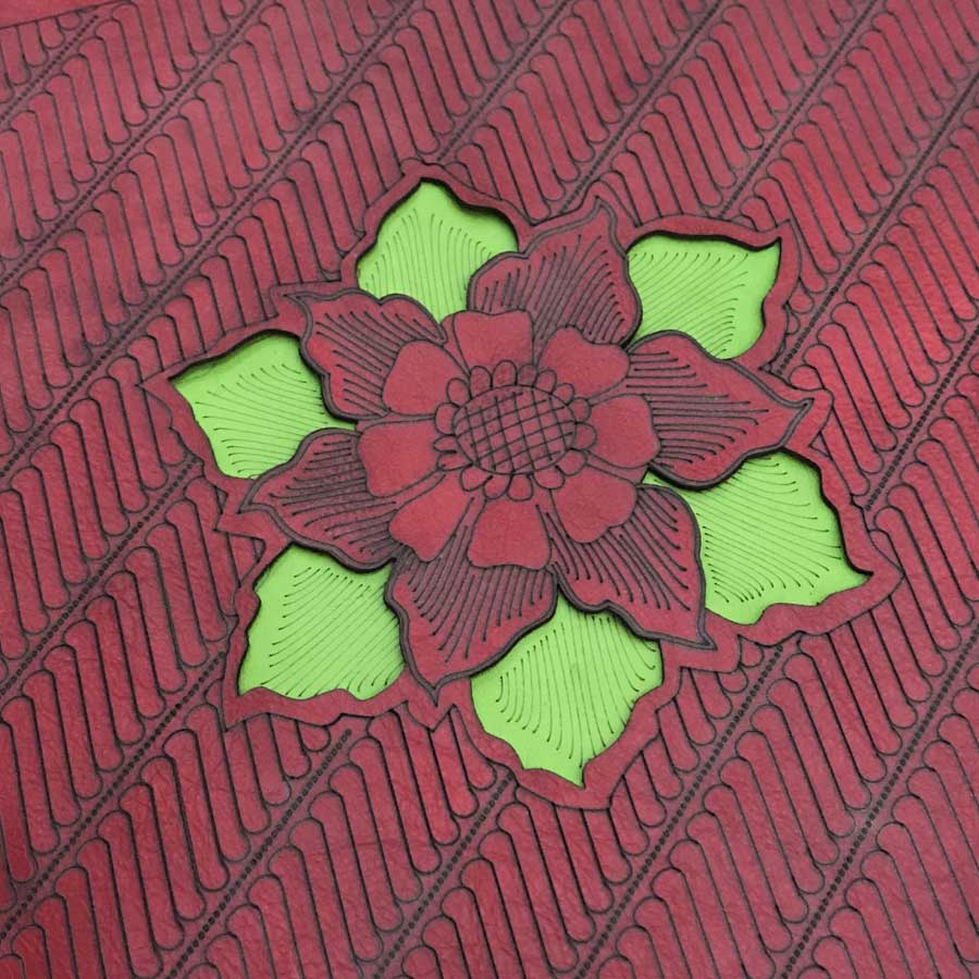 Laser etched flower design