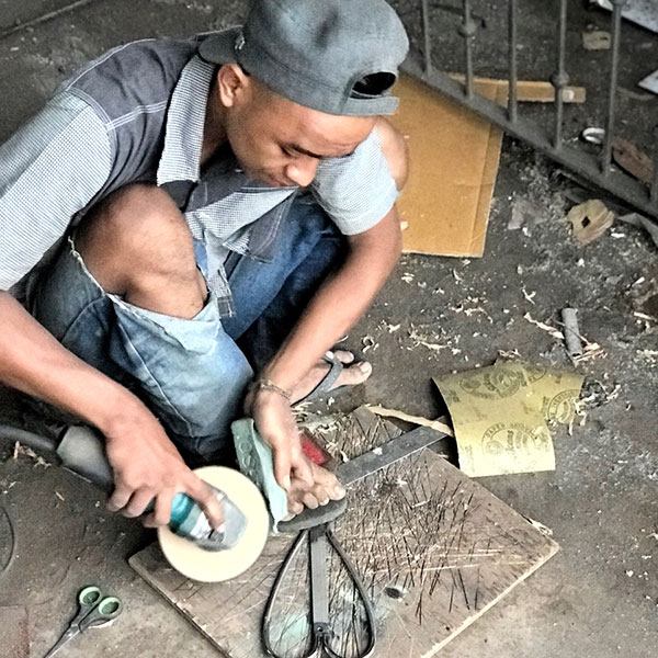 Stainless steel polishing